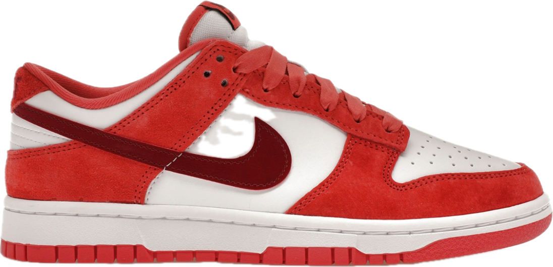 Nike Dunk Low Valentines Day